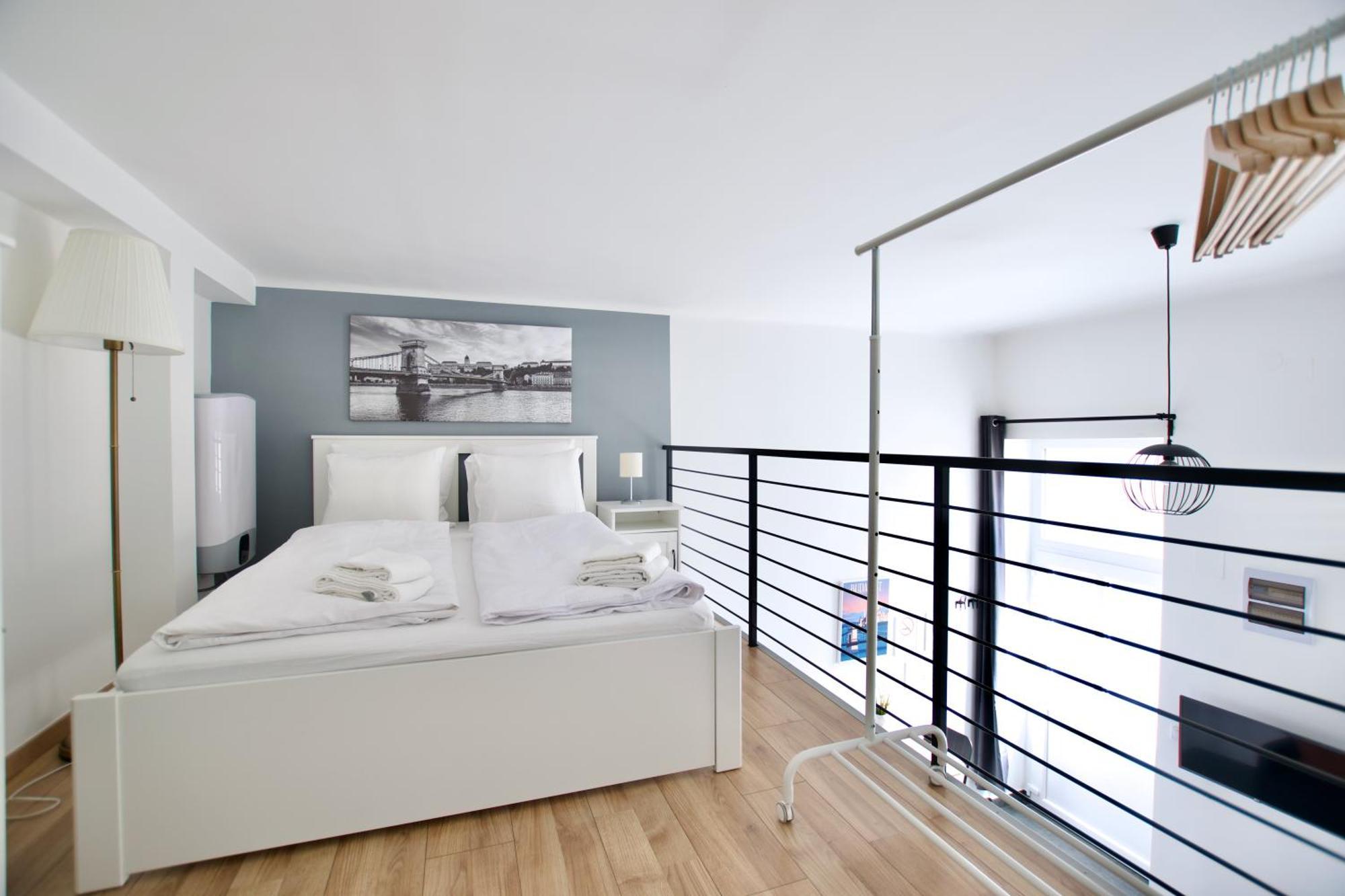 Studio Apartments By Hi5- Cozy Studio Budapest Exterior photo